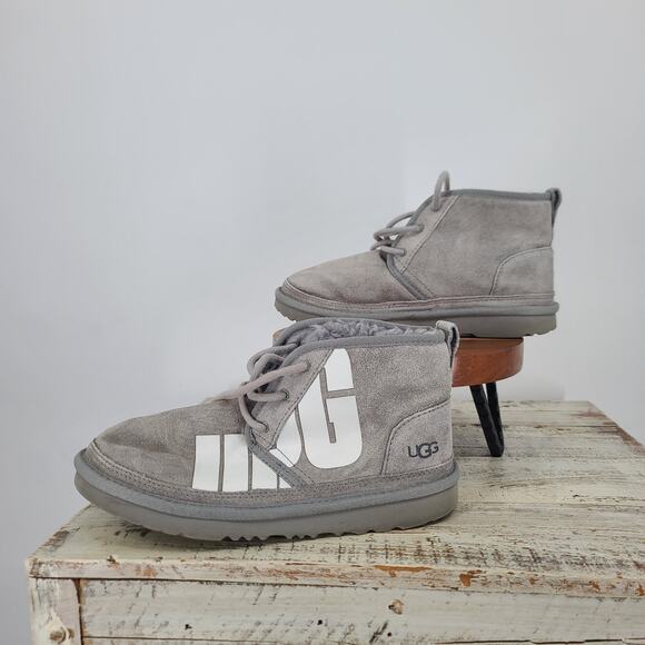 UGG Other - UGG Neumel Chopd chukka Suede boot in Grey Kids Size 5